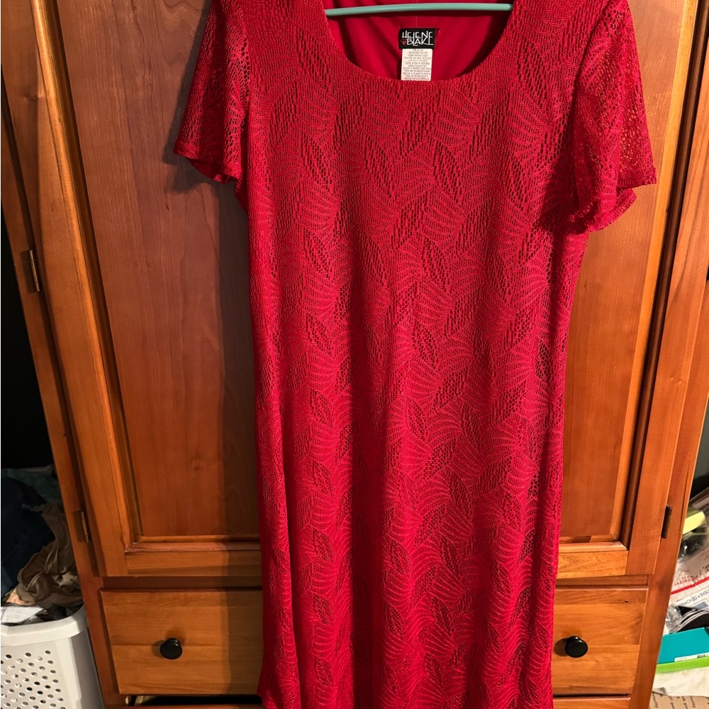 Chic Red Leaf Pattern Midi Dress